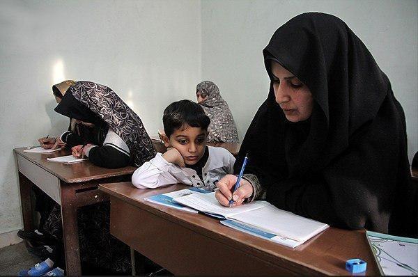 محرومیت 17 تا 20 هزار ایلامی از سواد محرومیت 17 تا 20 هزار ایلامی از سواد