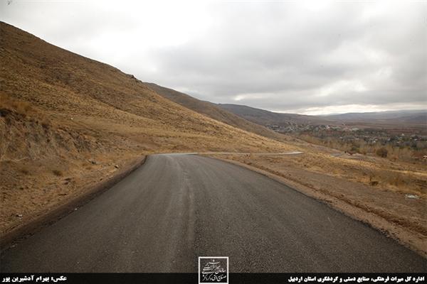 عملیات احداث زیرساخت راه در پل معلق هیر شروع شد