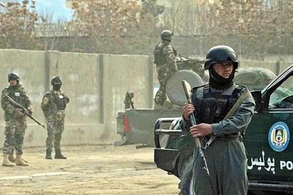 حمله انتحاری در جلال آباد افغانستان، 10 نفر زخمی شدند
