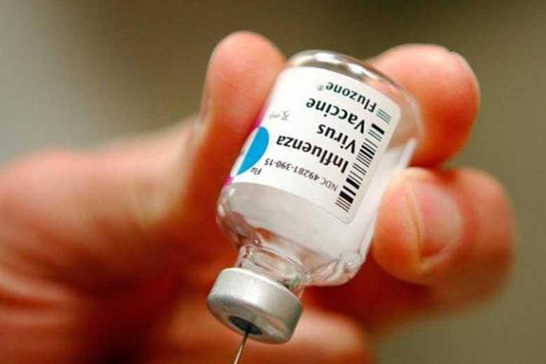 قدرت سرایت آنفلوآنزا کمتر از کروناست ، معرفی گروه های اولویت دار برای تزریق واکسن